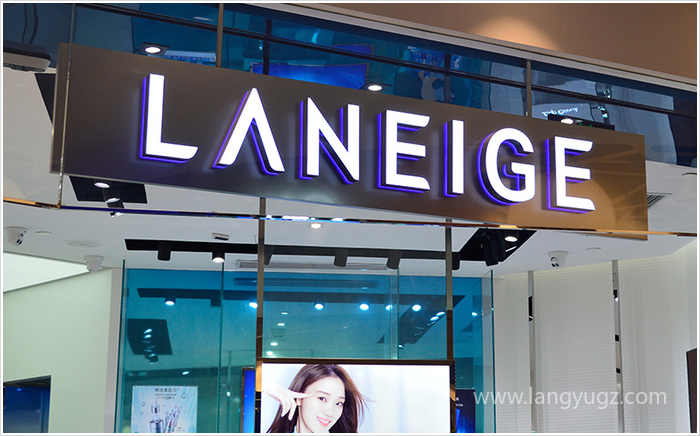laneige店招設計效果圖