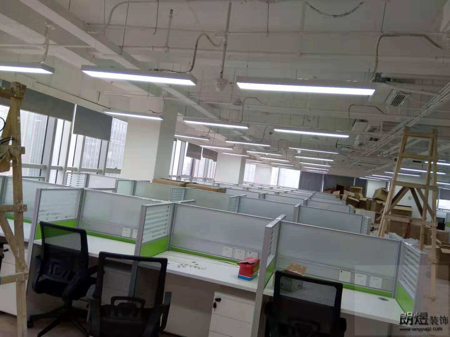 成都作業幫辦公室裝修工地照片